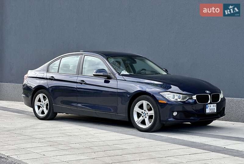 Седан BMW 3 Series 2013 в Киеве