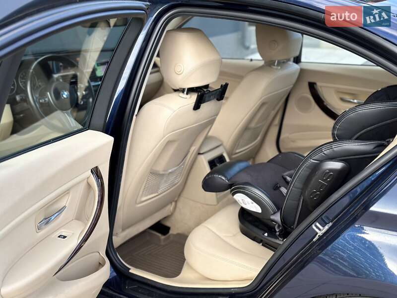 Седан BMW 3 Series 2013 в Киеве