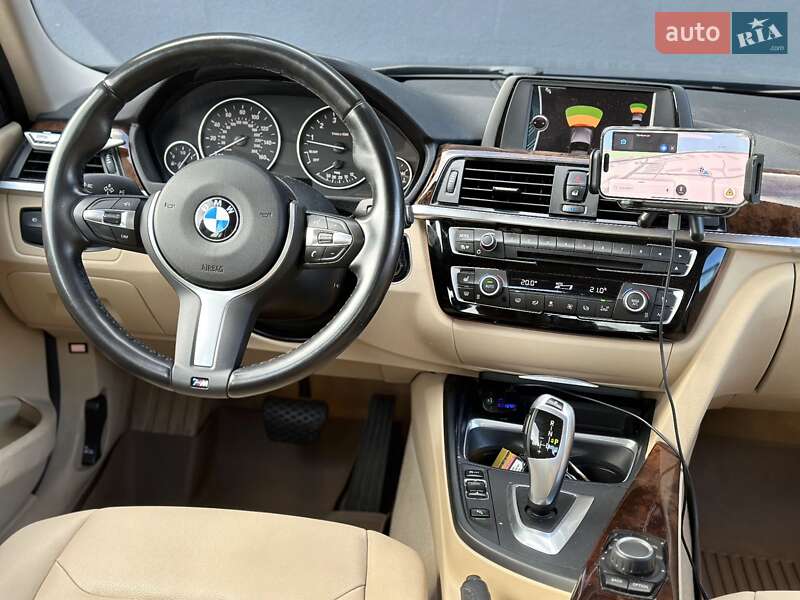 Седан BMW 3 Series 2013 в Киеве
