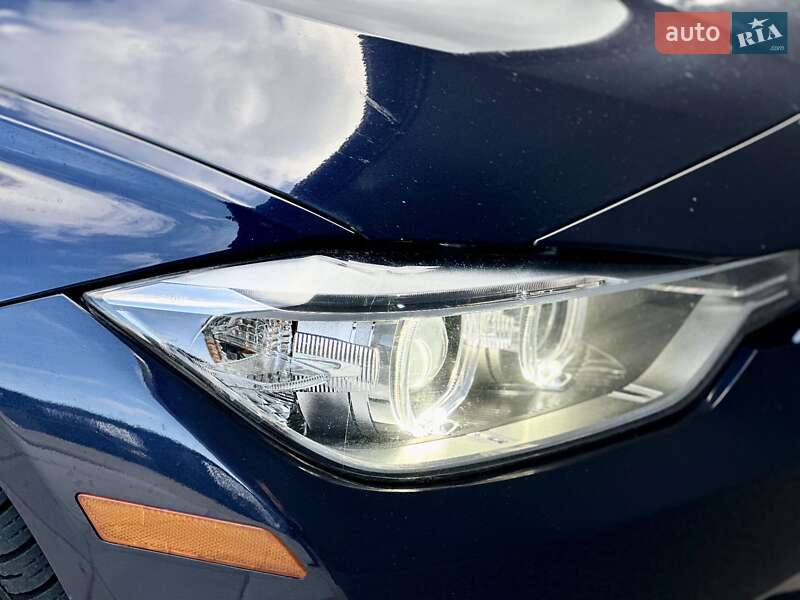 Седан BMW 3 Series 2013 в Киеве