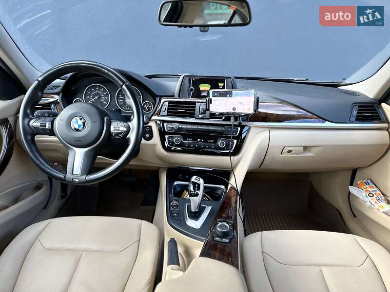 Седан BMW 3 Series 2013 в Киеве