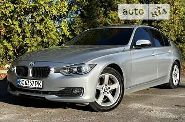 Седан BMW 3 Series 2015 в Львове