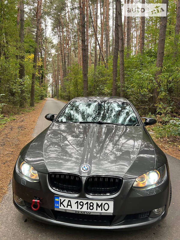 Купе BMW 3 Series 2007 в Києві