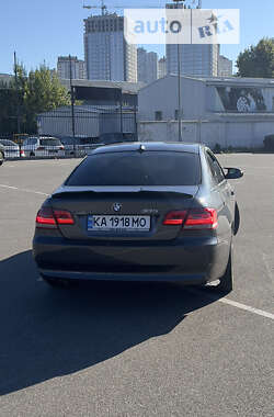 Купе BMW 3 Series 2007 в Києві