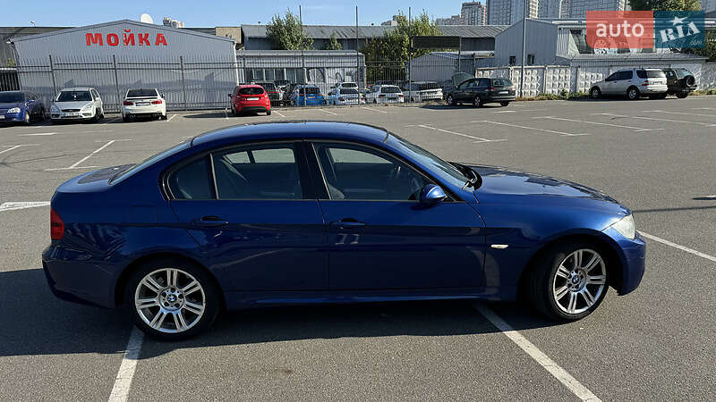 Седан BMW 3 Series 2006 в Києві