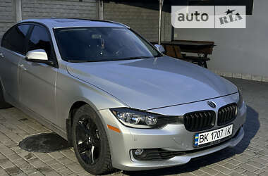 Седан BMW 3 Series 2013 в Ровно