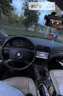 Універсал BMW 3 Series 2005 в Сумах