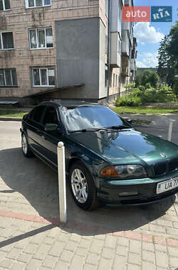 Седан BMW 3 Series 2001 в Владимире