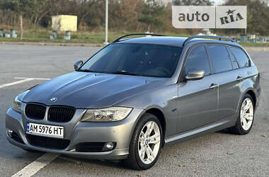 Універсал BMW 3 Series 2010 в Звягелі