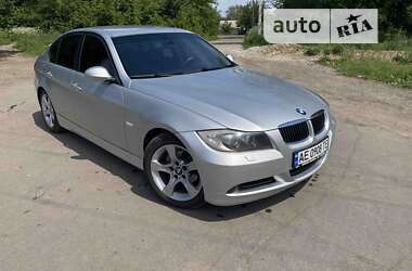 Седан BMW 3 Series 2005 в Дніпрі