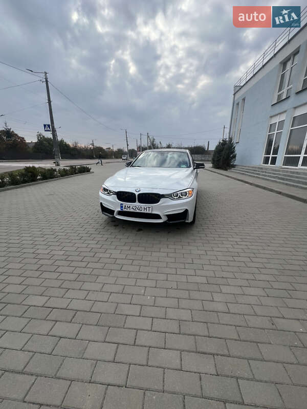 Седан BMW 3 Series 2012 в Житомире