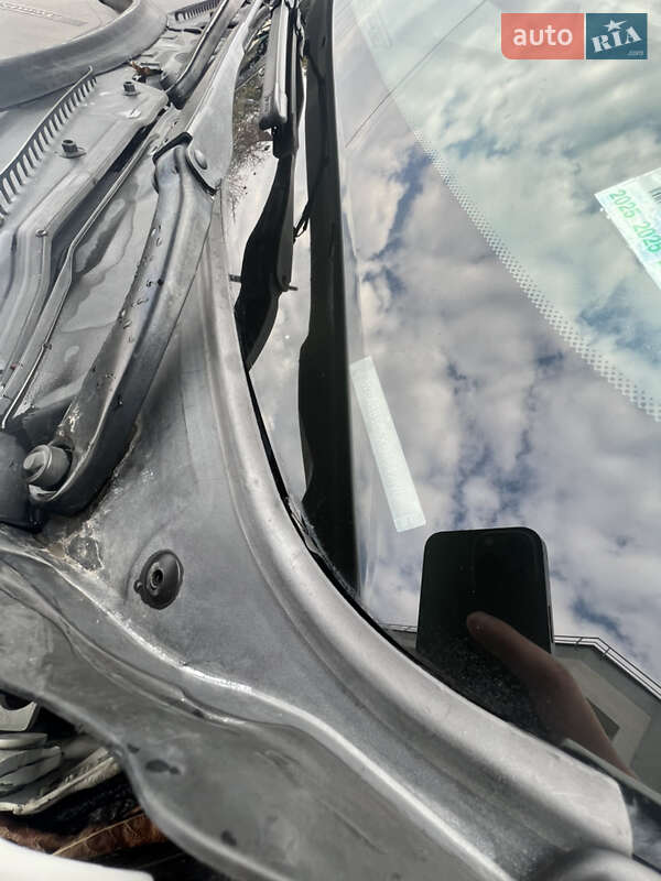 Седан BMW 3 Series 2012 в Житомире