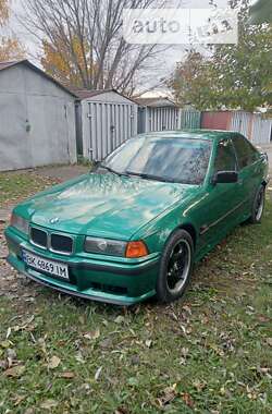 Седан BMW 3 Series 1994 в Ровно