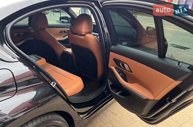 Седан BMW 3 Series 2022 в 
