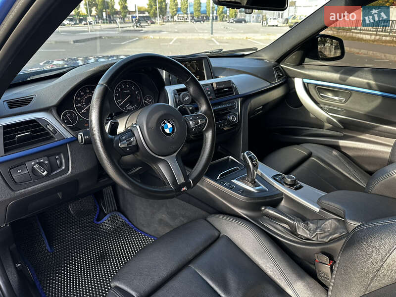 Седан BMW 3 Series 2016 в Киеве