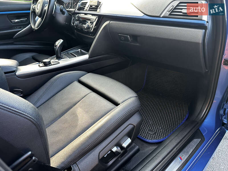 Седан BMW 3 Series 2016 в Киеве