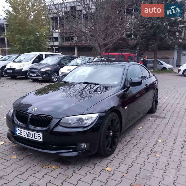 Купе BMW 3 Series 2011 в Чернівцях