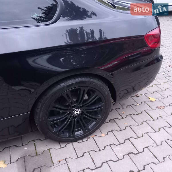 Купе BMW 3 Series 2011 в Чернівцях