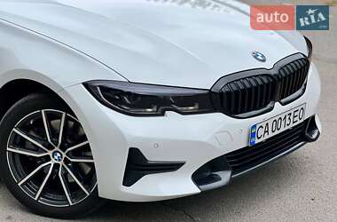 Седан BMW 3 Series 2019 в Умани