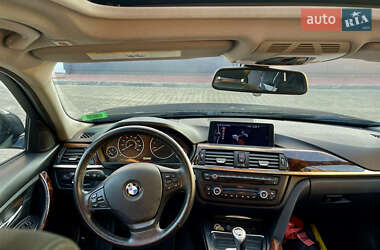 Седан BMW 3 Series 2012 в 