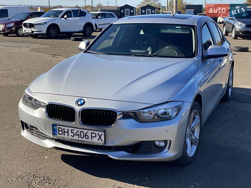 Седан BMW 3 Series 2015 в Одесі