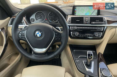 Седан BMW 3 Series 2015 в Киеве