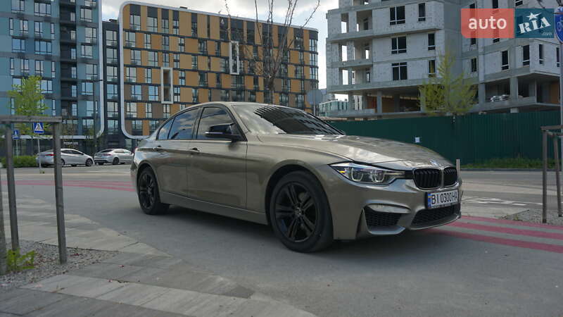Седан BMW 3 Series 2015 в Киеве