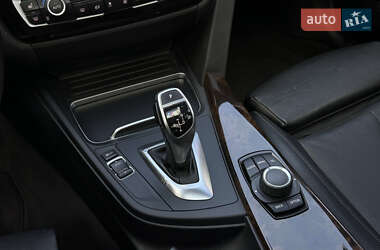 Седан BMW 3 Series 2015 в 