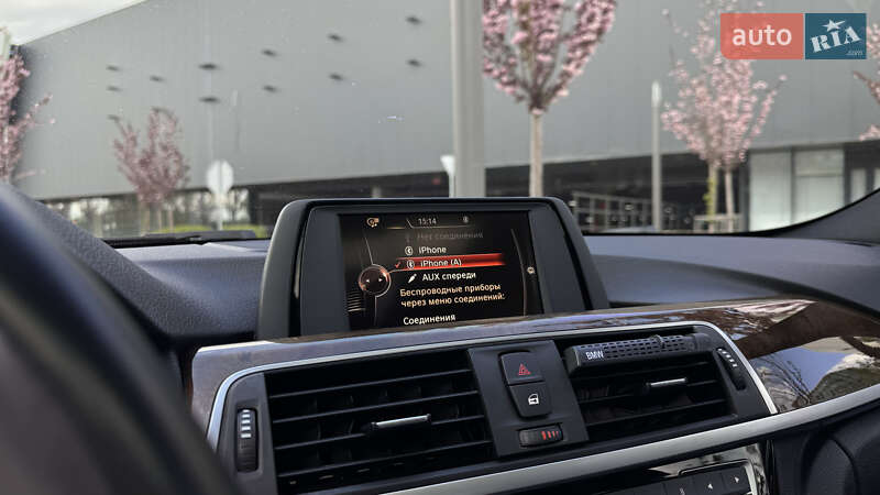 Седан BMW 3 Series 2015 в Киеве