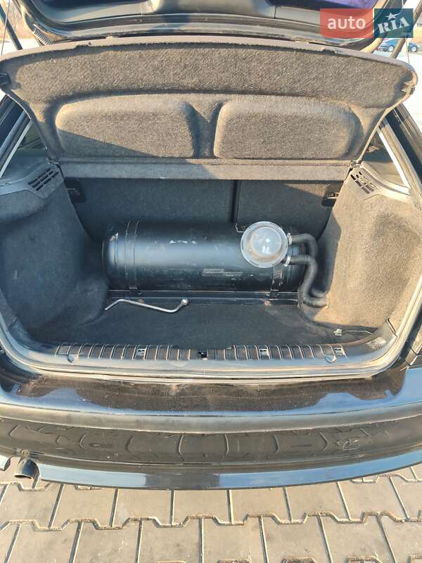 Купе BMW 3 Series 2004 в Луцьку фото 6 Купе BMW 3 Series 2004 в Луцьку