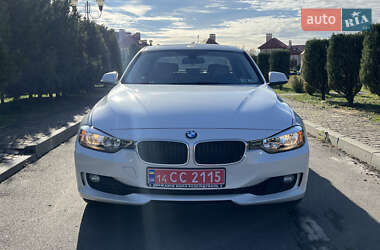 Седан BMW 3 Series 2013 в Львове