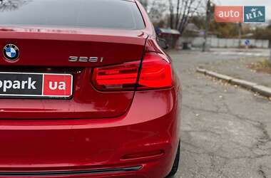 Седан BMW 3 Series 2015 в 