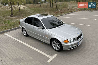 Седан BMW 3 Series 1998 в Запорожье