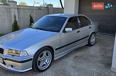 Седан BMW 3 Series 1997 в Одессе