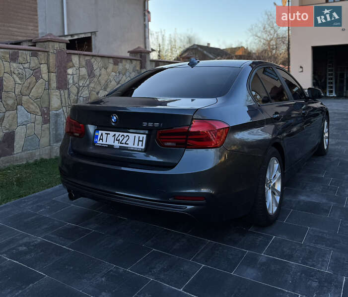Седан BMW 3 Series 2016 в Івано-Франківську