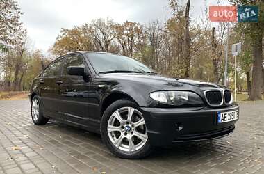 Седан BMW 3 Series 2004 в Кривом Роге