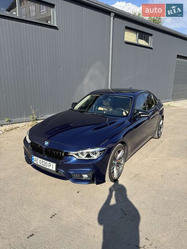 Седан BMW 3 Series 2017 в Дніпрі фото 4 Седан BMW 3 Series 2017 в Дніпрі