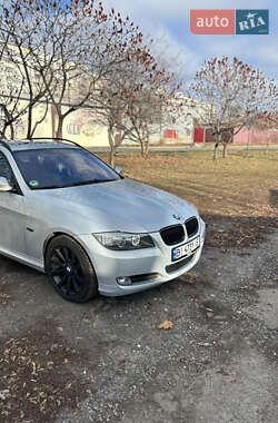 Универсал BMW 3 Series 2009 в Полтаве