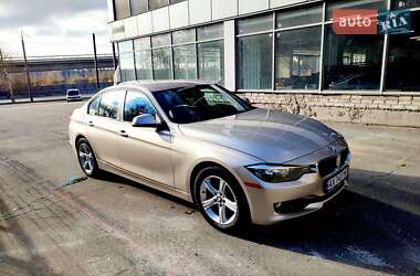 Седан BMW 3 Series 2012 в Запорожье