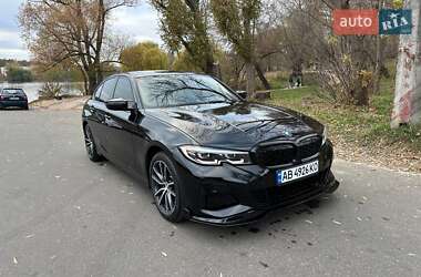 Седан BMW 3 Series 2020 в Киеве