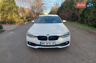 Седан BMW 3 Series 2017 в 