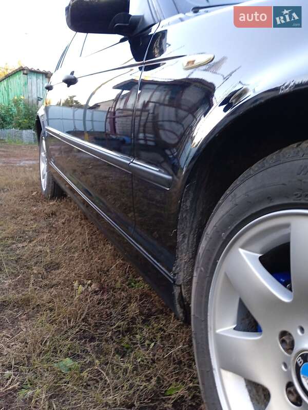 Седан BMW 3 Series 2002 в Кролевце