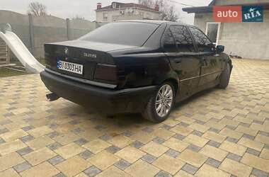 Седан BMW 3 Series 1992 в Кременчуге