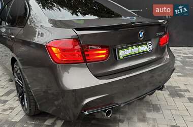 Седан BMW 3 Series 2015 в Киеве