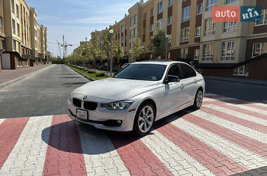 Седан BMW 3 Series 2014 в Киеве