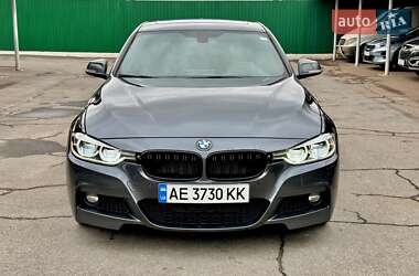 Седан BMW 3 Series 2016 в Кривому Розі