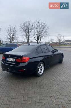 Седан BMW 3 Series 2013 в Долині