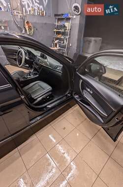 Седан BMW 3 Series 2014 в 
