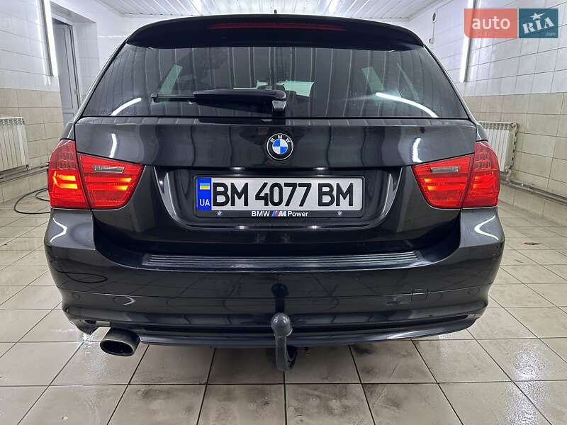 Универсал BMW 3 Series 2010 в Сумах