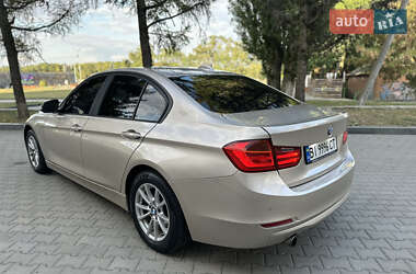 Седан BMW 3 Series 2013 в Звягеле